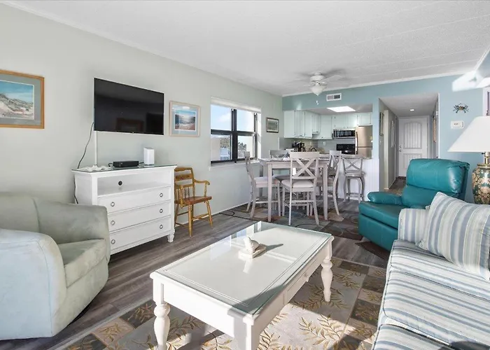 Picturesque 2-bedroom Ocean Trail Steps From The Beach! Сasa de vacaciones *